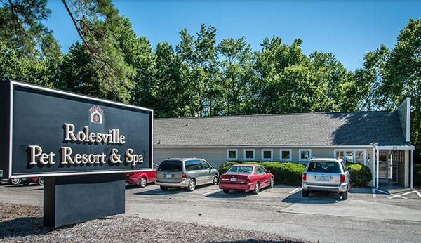 Rolesville Pet Resort and Spa exterior photo showing sign
