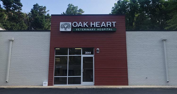 Oak Heart Veterinary Hospital At Dixie Trail Exterior
