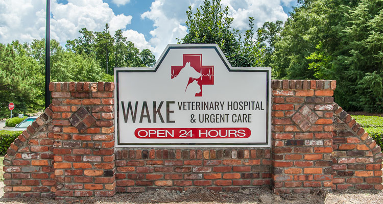 Wake Veterinary Hospital And Urgent Care Exterior Sign