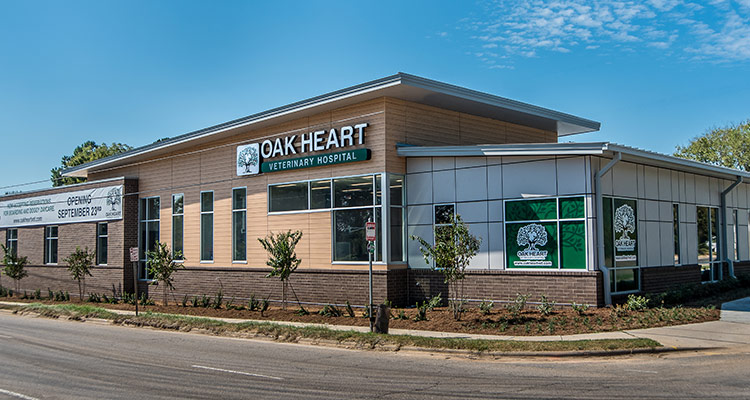 Oak Heart Veterinary Hospital At South Saunders Exterior