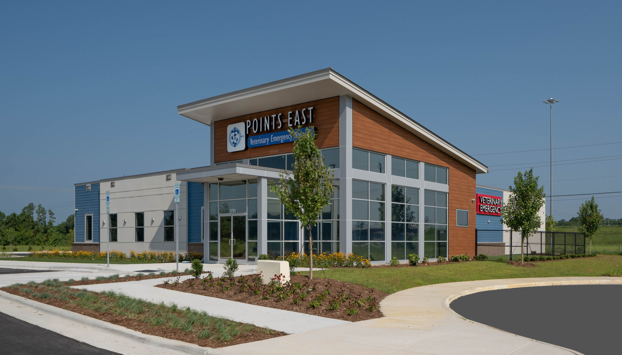 Vets Pets Moves into New Free Standing Veterinary Emergency Facility in  Fayetteville